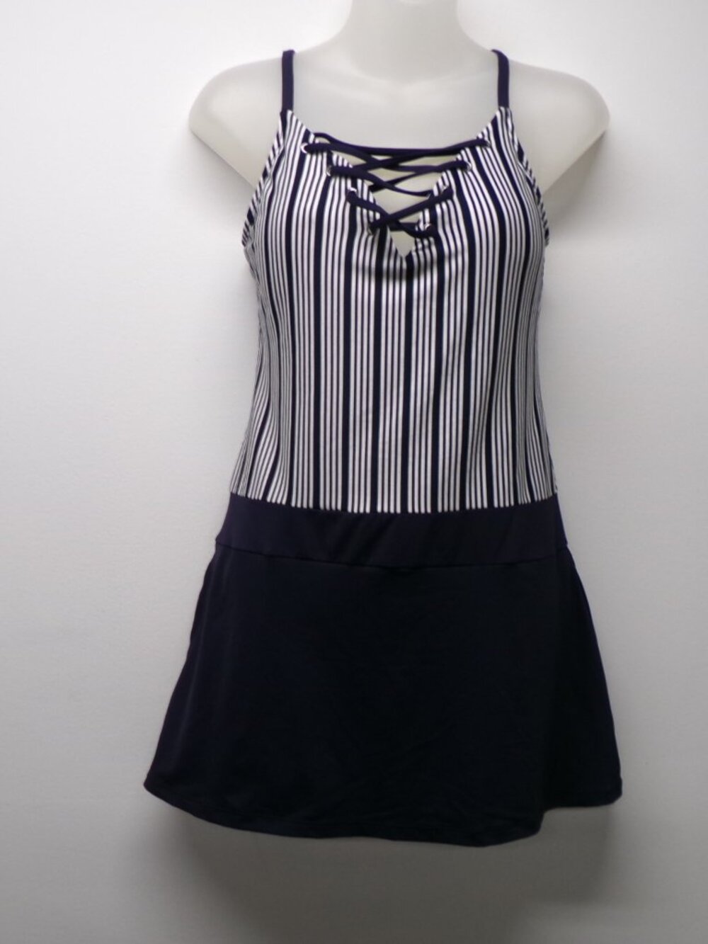 Nautica Womens Swim Dress Swimsuit Size M Navy Blue White Striped Pockets!